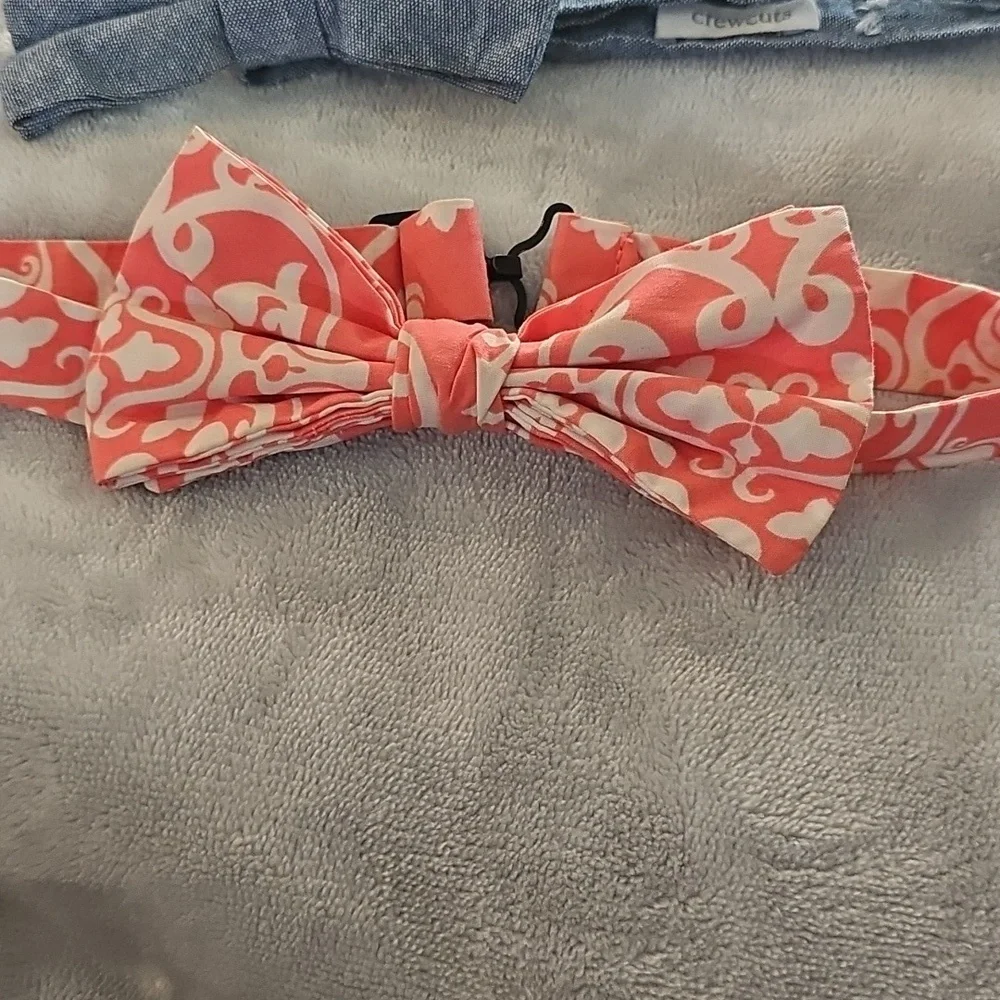 GUC Pair of Little Boys Clip Bowties